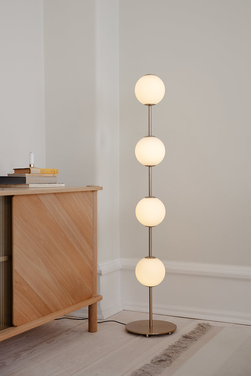 Audrey Floor Lamp - WOO .Design