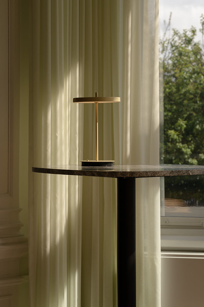 Asteria Move Monochrome Lamp