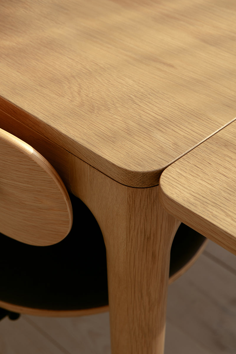 Heart & Soul Extendable Dining Table - WOO .Design