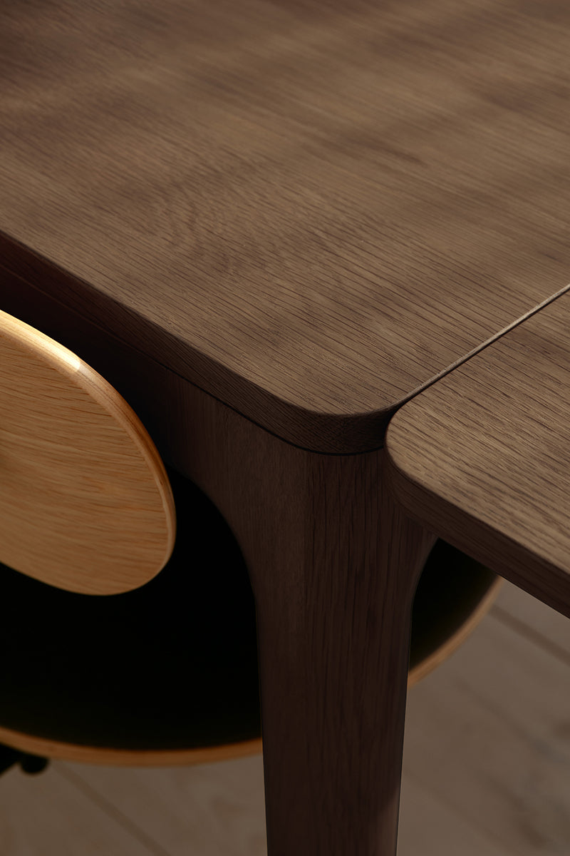 Heart & Soul Walnut Extendable Dining Table