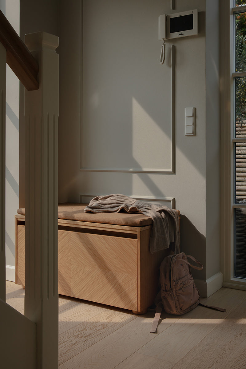 Hideaway Oak Storage Bench with Cushion