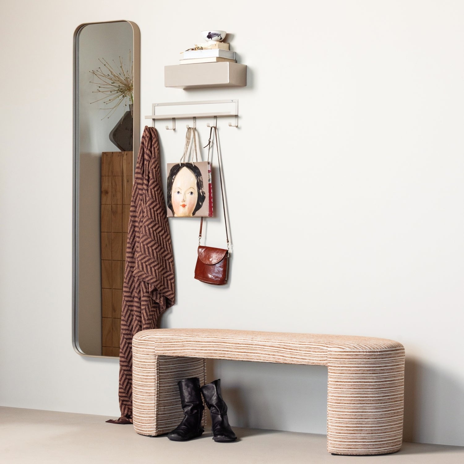 Doutzen Metal Mirror