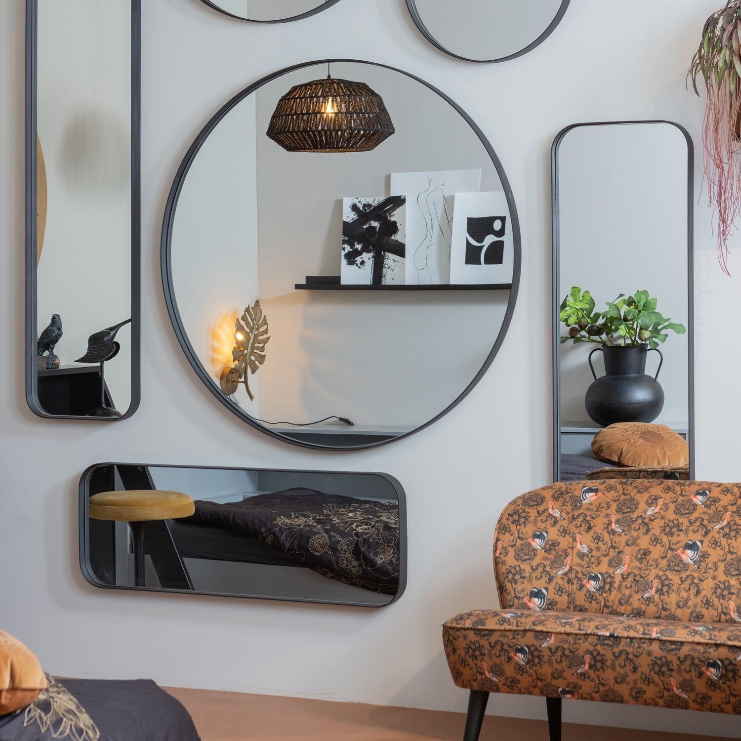 Doutzen Metal Mirror