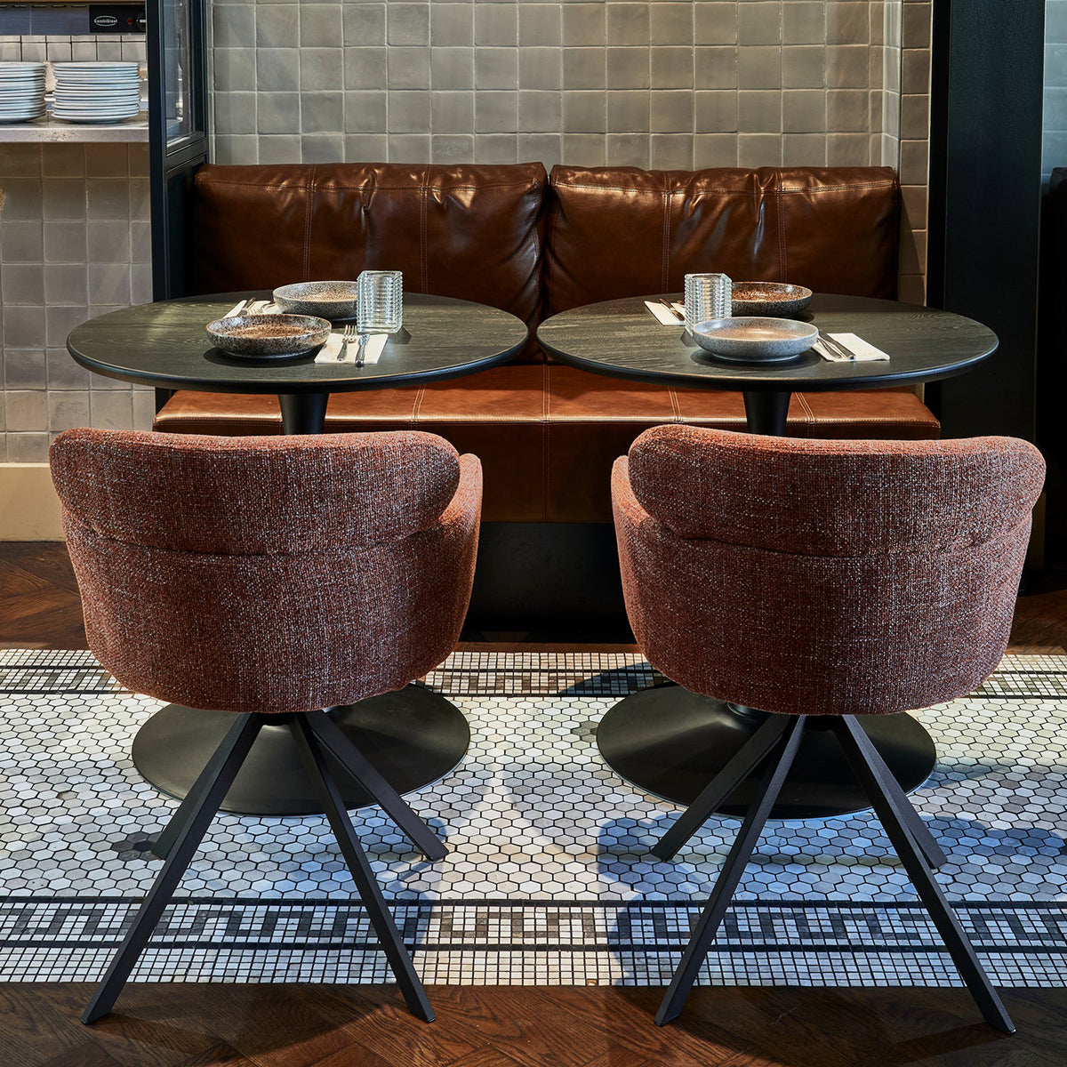 Fenne Cave Swivel Dining Chair