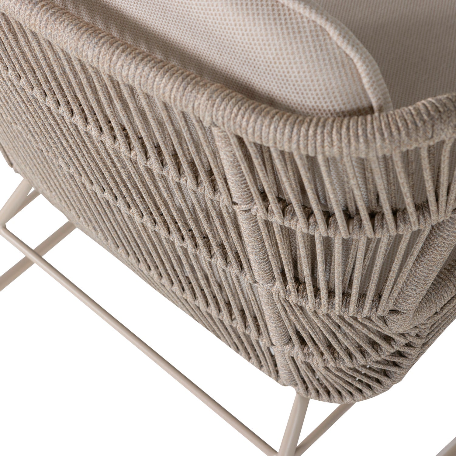 Grace Sand Garden Lounge Chair