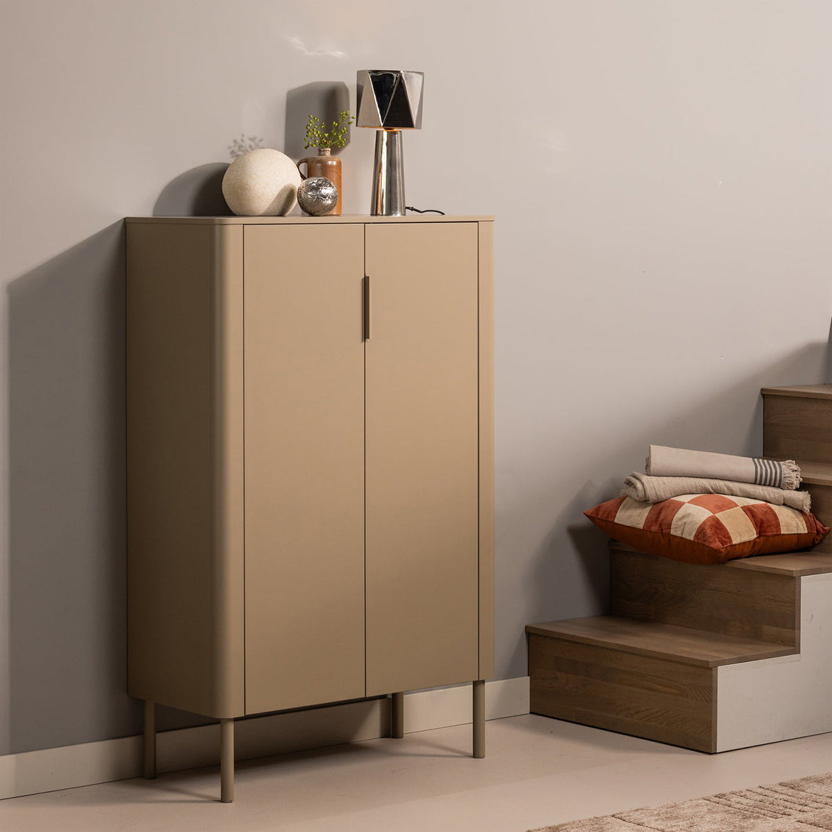 Gunnar 2 Doors Cabinet