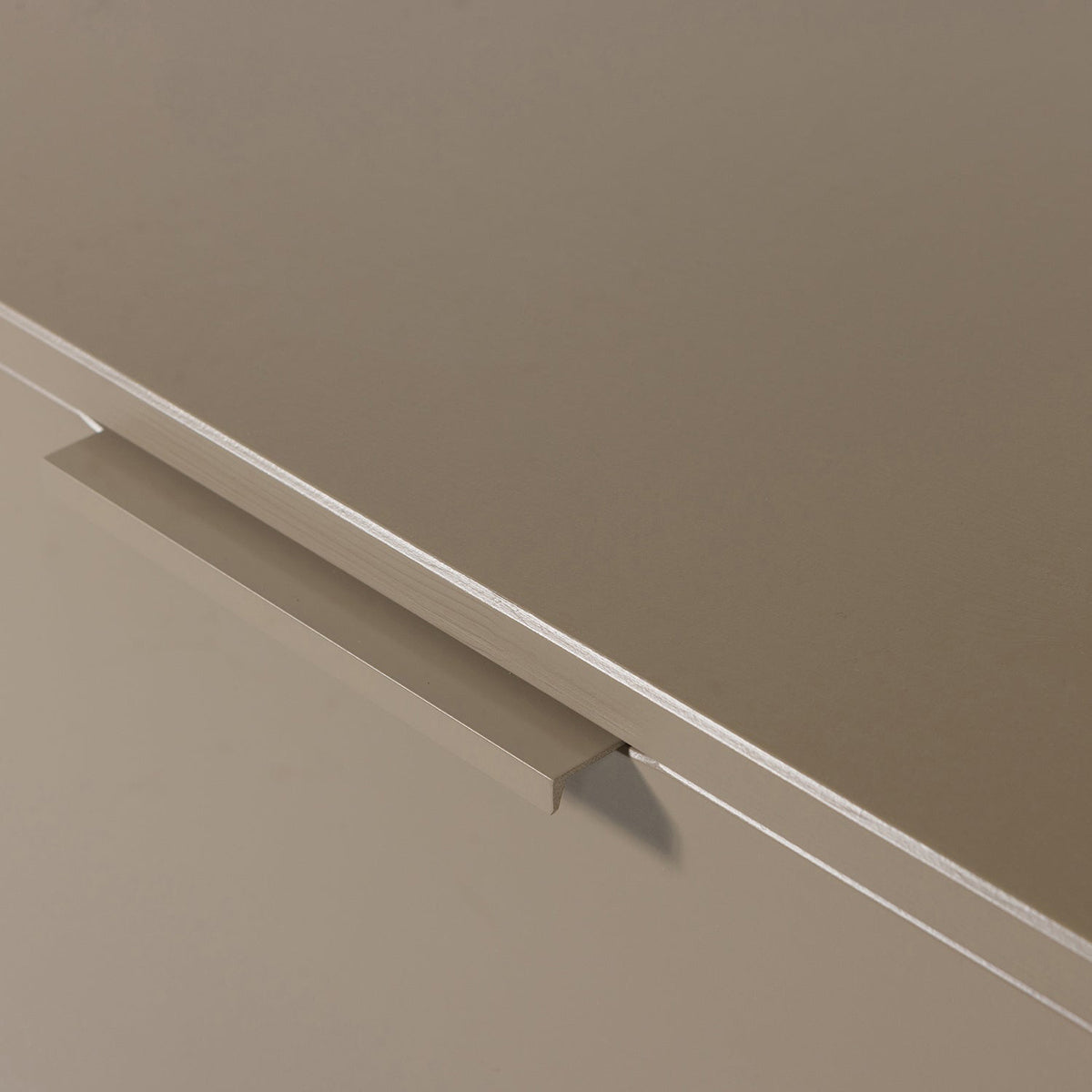 Gunnar Drawers Cabinet
