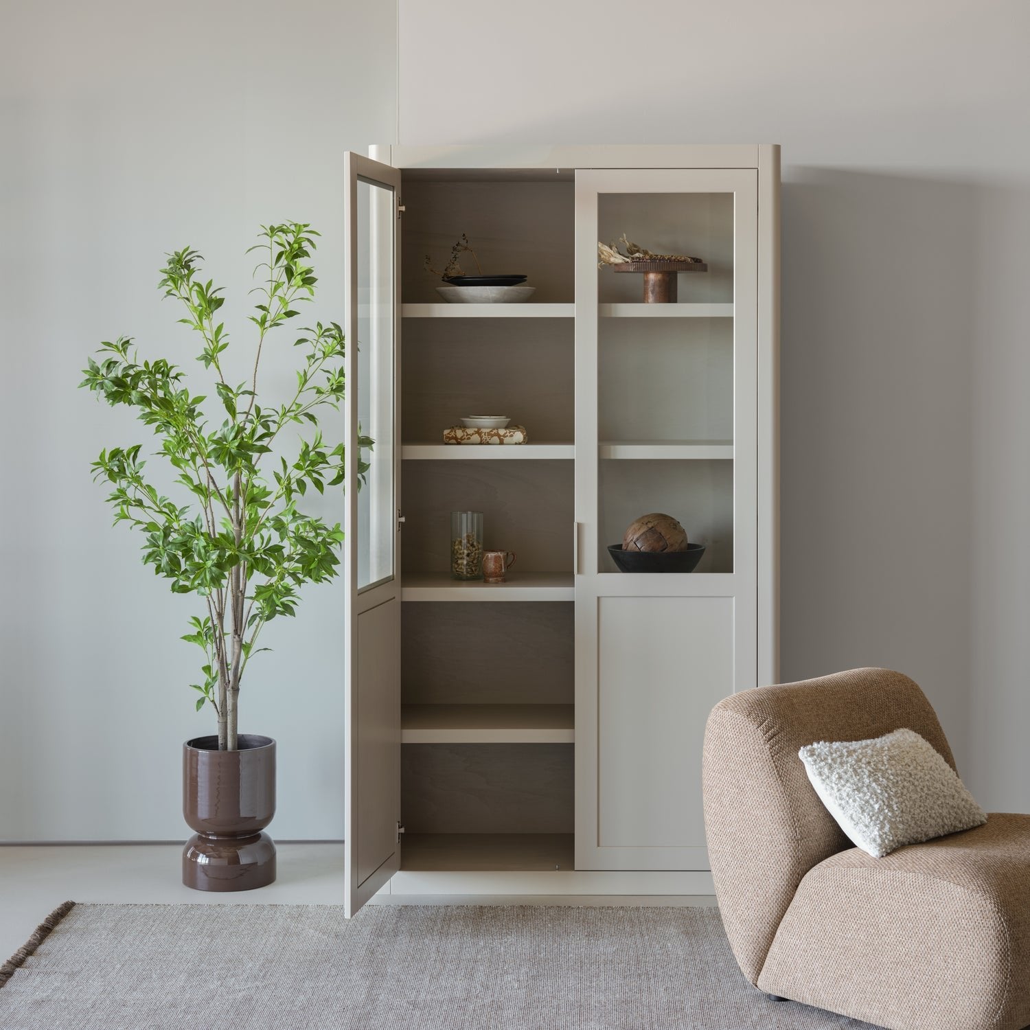 Gunnar Showcabinet
