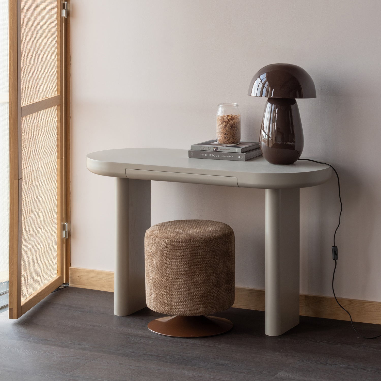 Islen Boucle Swivel Pouf