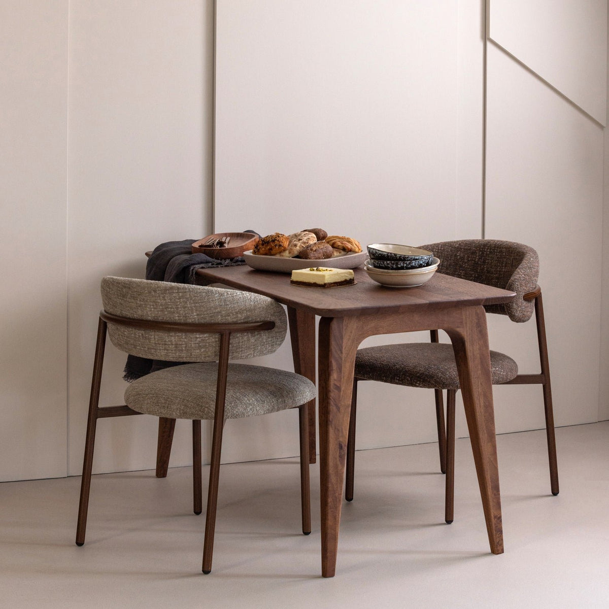 Kelu Dining Chair