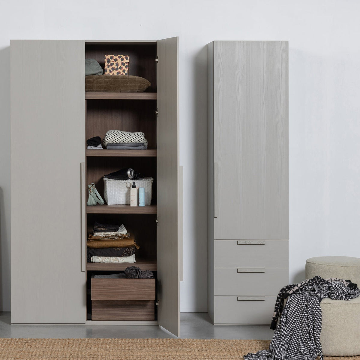 Rens Pebble Grey Long Handle 2 Door Wardrobe