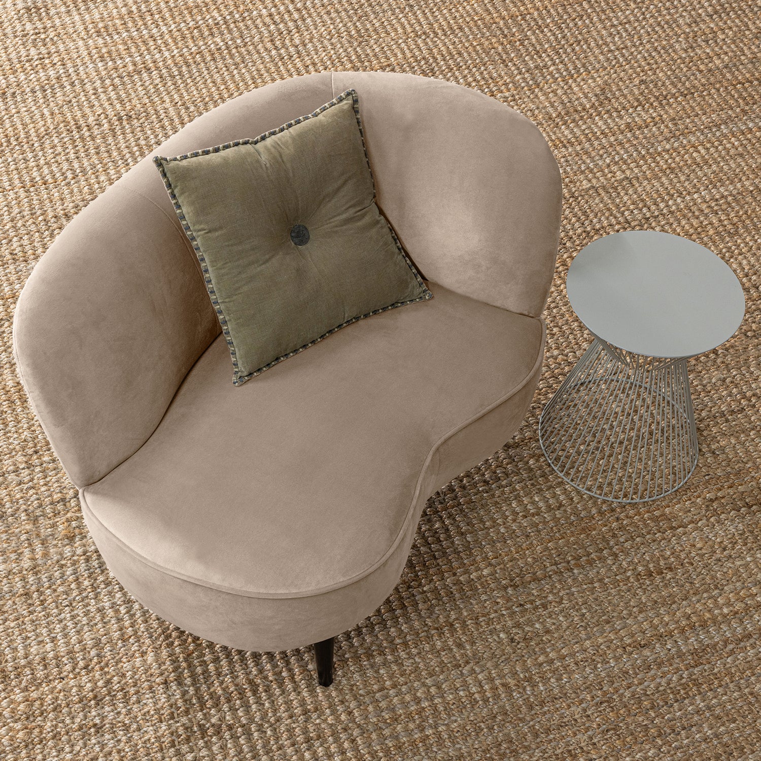 Sara Lounge Armchair