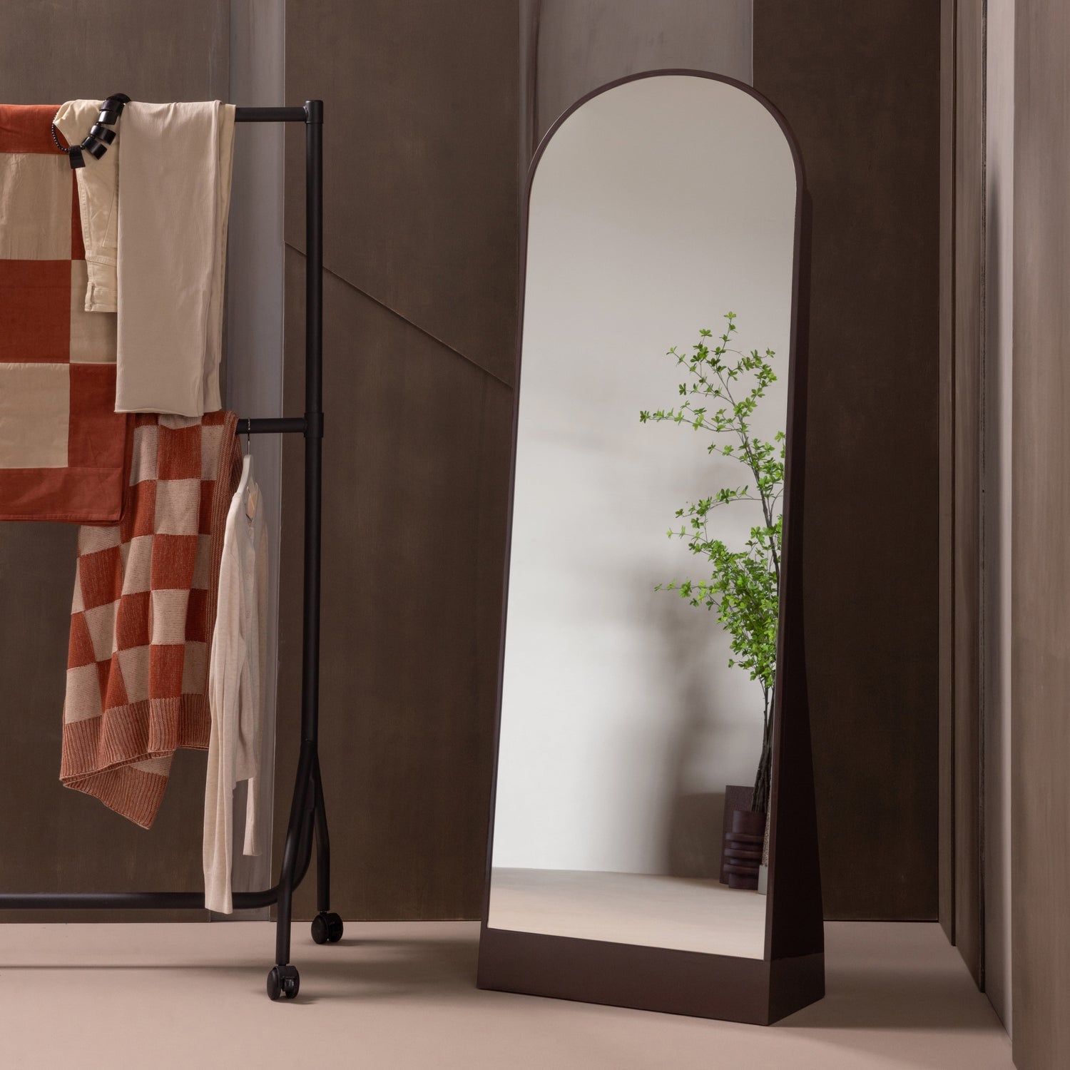 Solari Dark Brown High Gloss Dressing Mirror