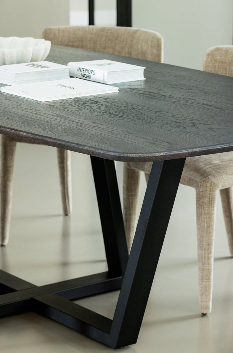 Tablo Danish Oval Dining Table