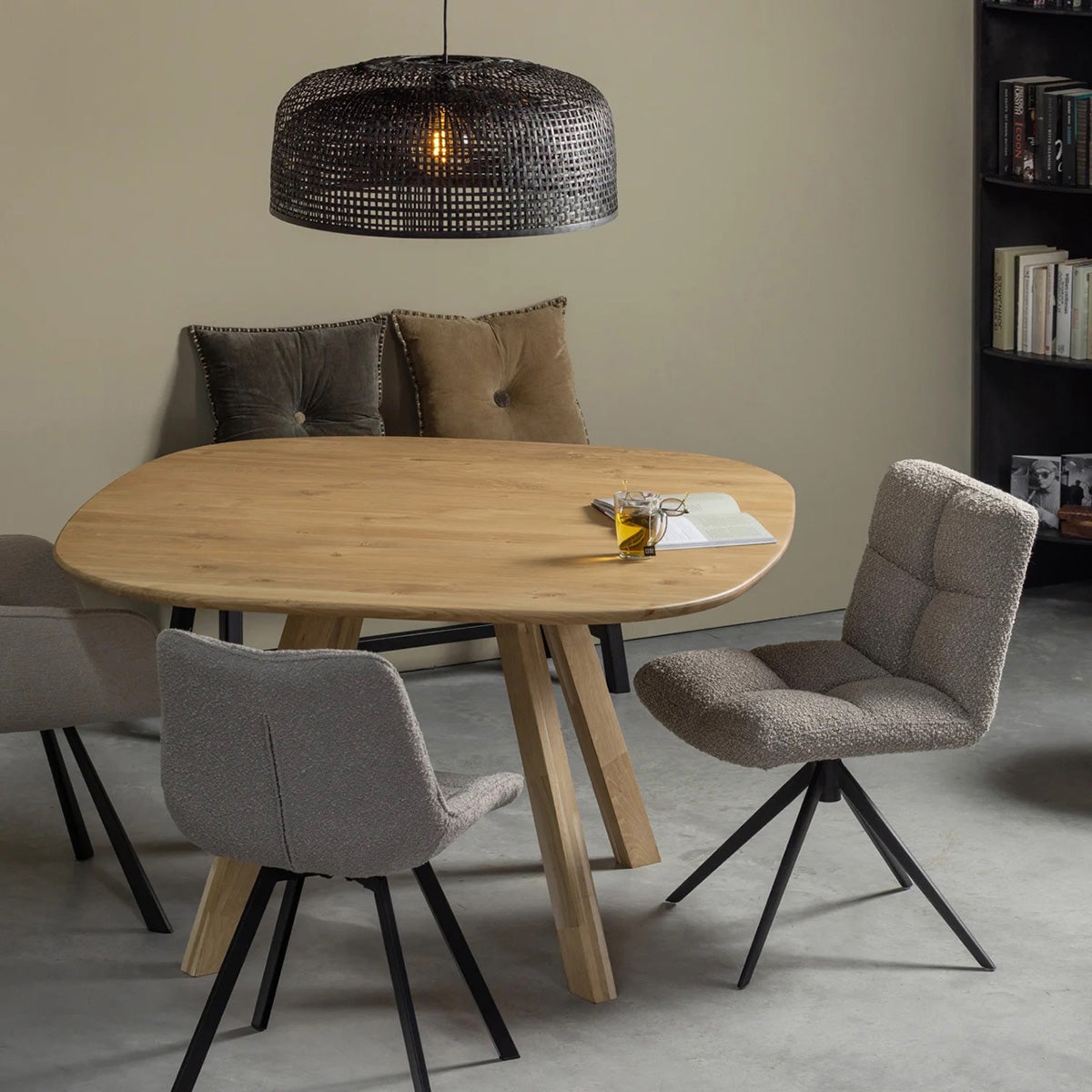 Tablo Oak Wood Natural Table