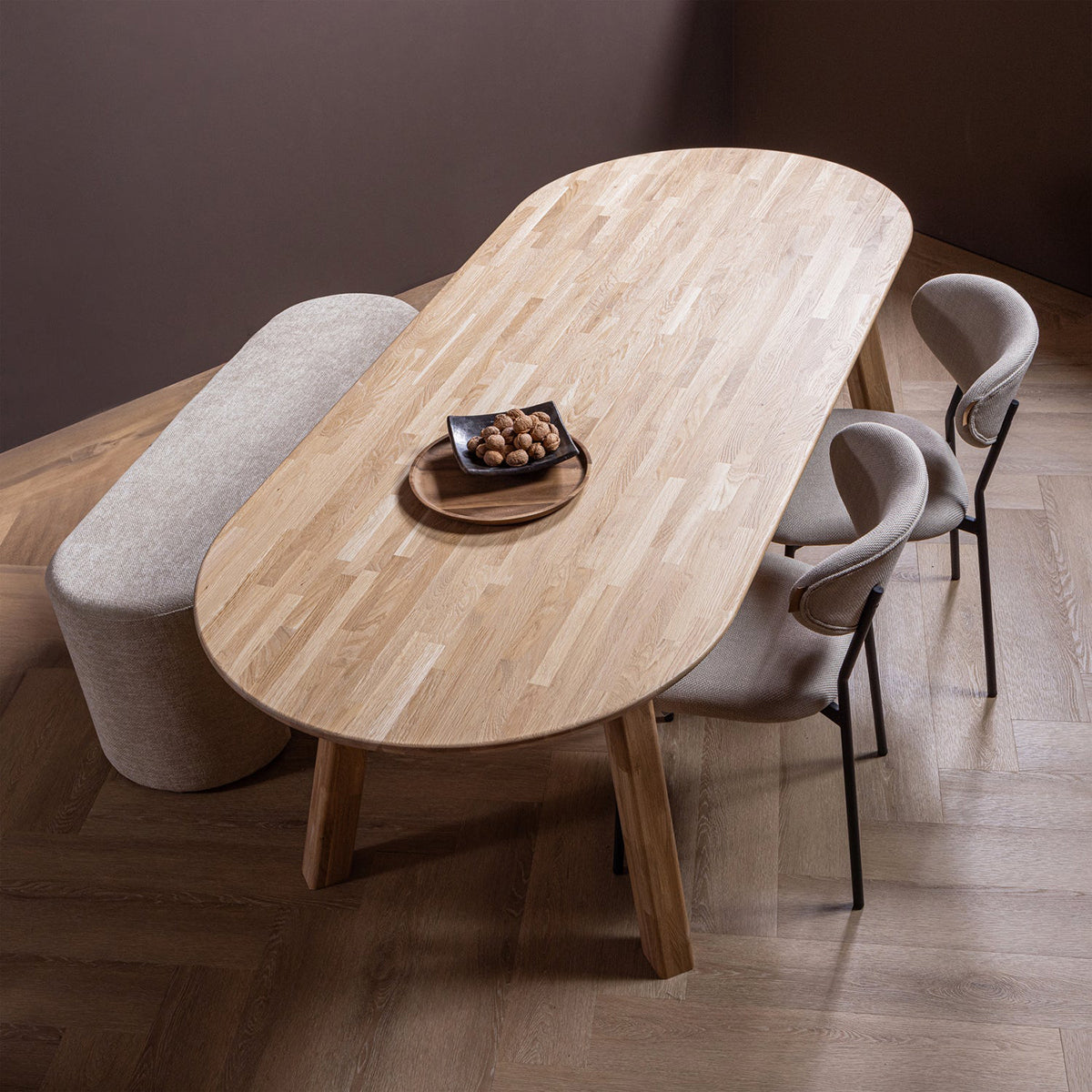 Tablo Oval Dining Table