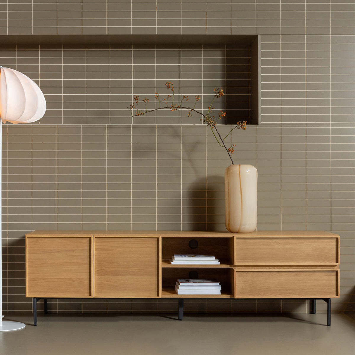 Tours TV Unit