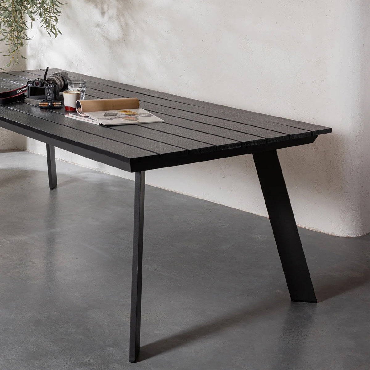 Veerle Anthracite Dining Table