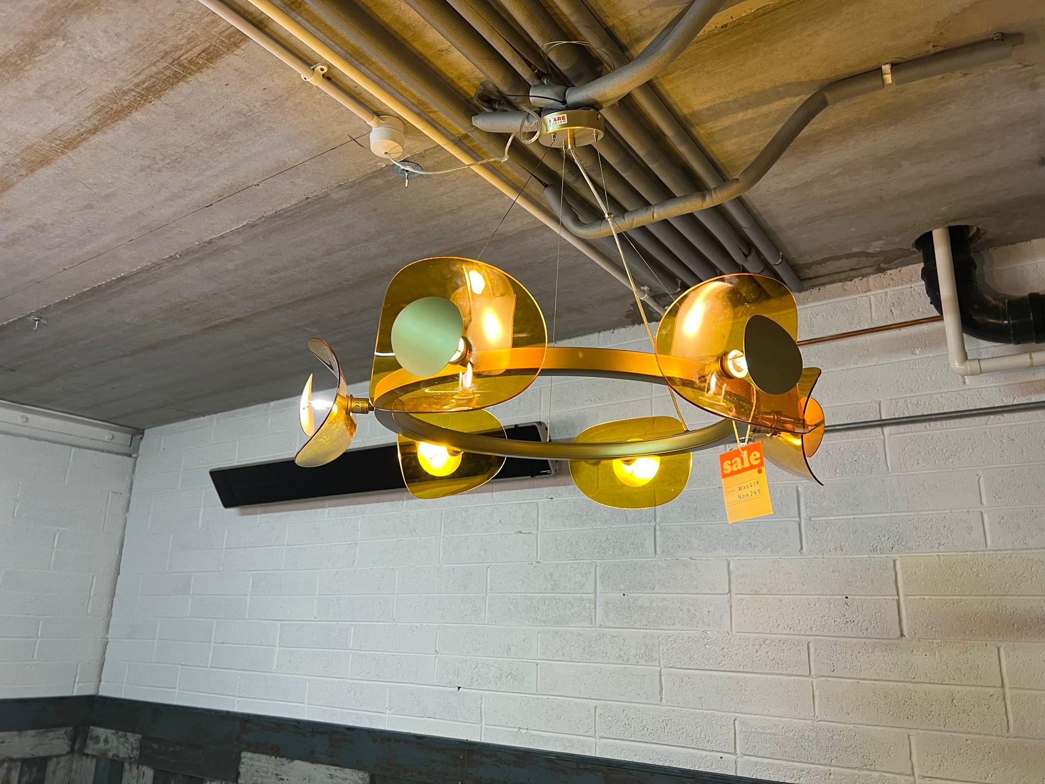 Mariposa Pendant Lamp