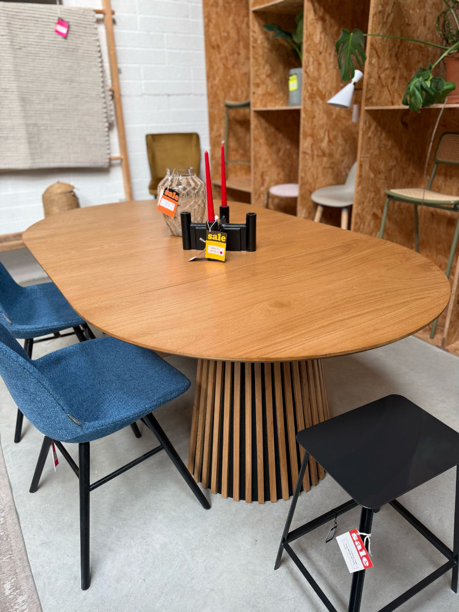 Osaka Natural Extendable Dining Table (Outlet)