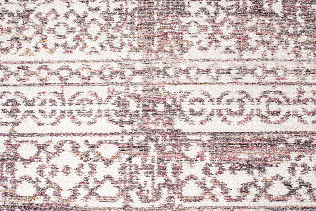 Liv Carpet - WOO .Design