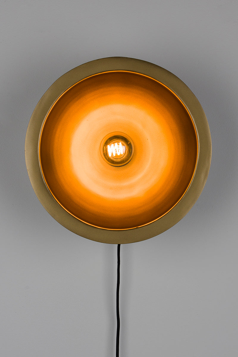 Sunny Round Wall Lamp