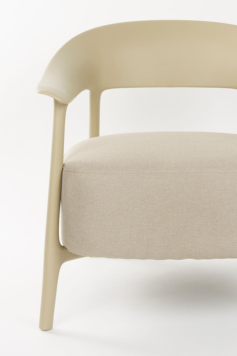 Vita Outdoor Lounge Chair