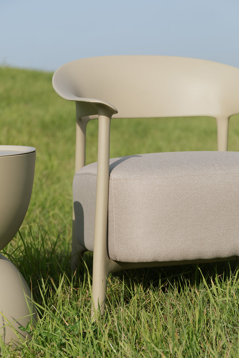 Vita Outdoor Lounge Chair
