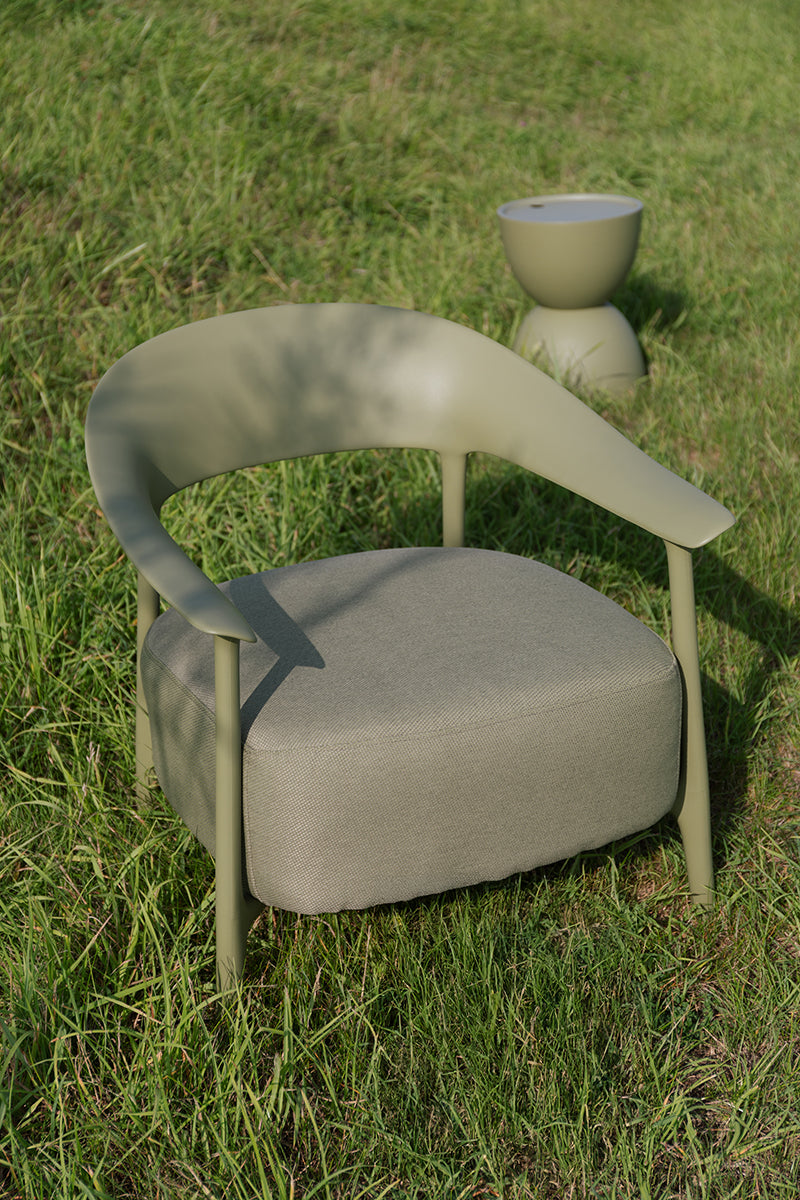 Vita Outdoor Lounge Chair
