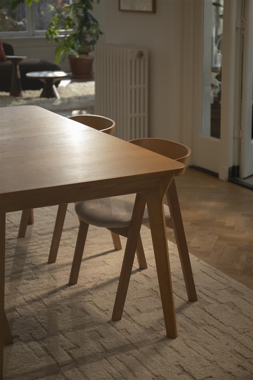 Ellen Extendable Dining Table
