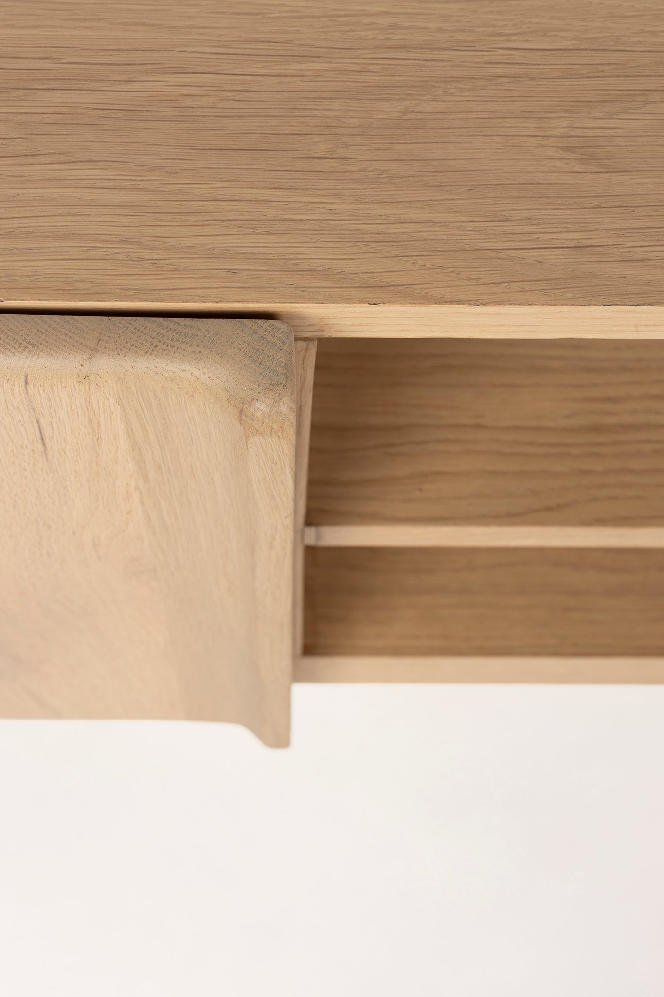 Ember Natural Oak Wood TV Unit