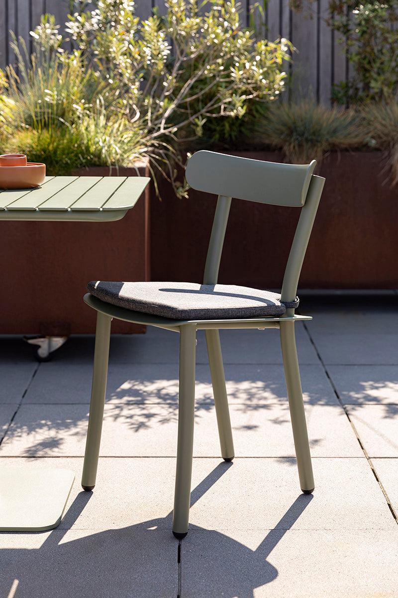 Friday Garden Chair (2/Set)