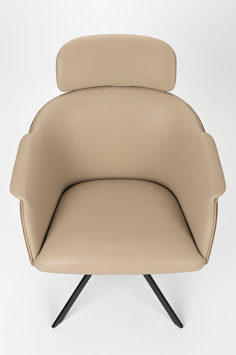 Frie Lounge Chair