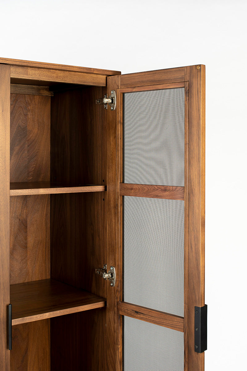 Hardy Cabinet