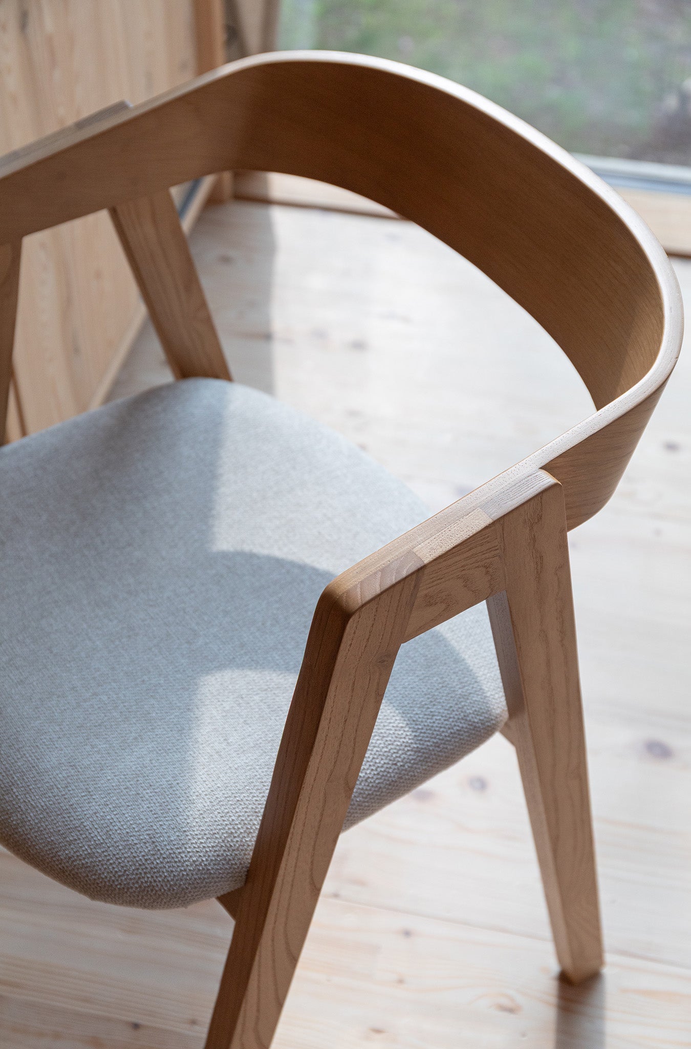 Mads Ash Wood Chair