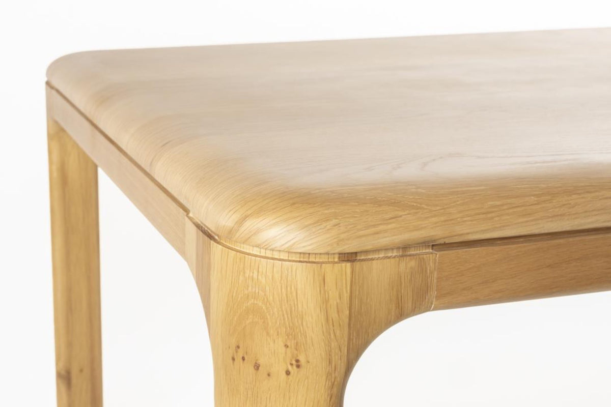 Oever Dining Table