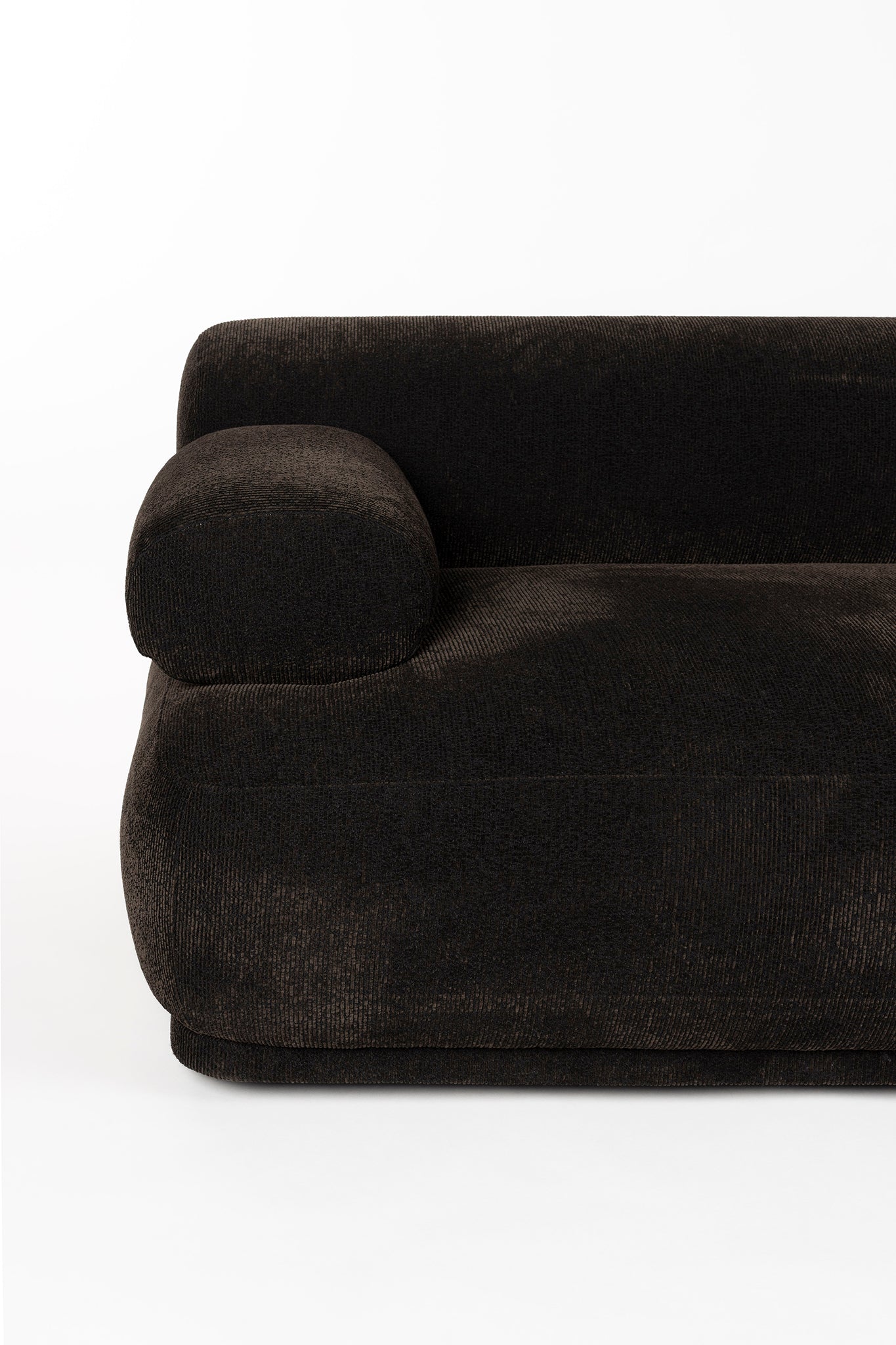 Rembrandt 7.5 Seater Sofa
