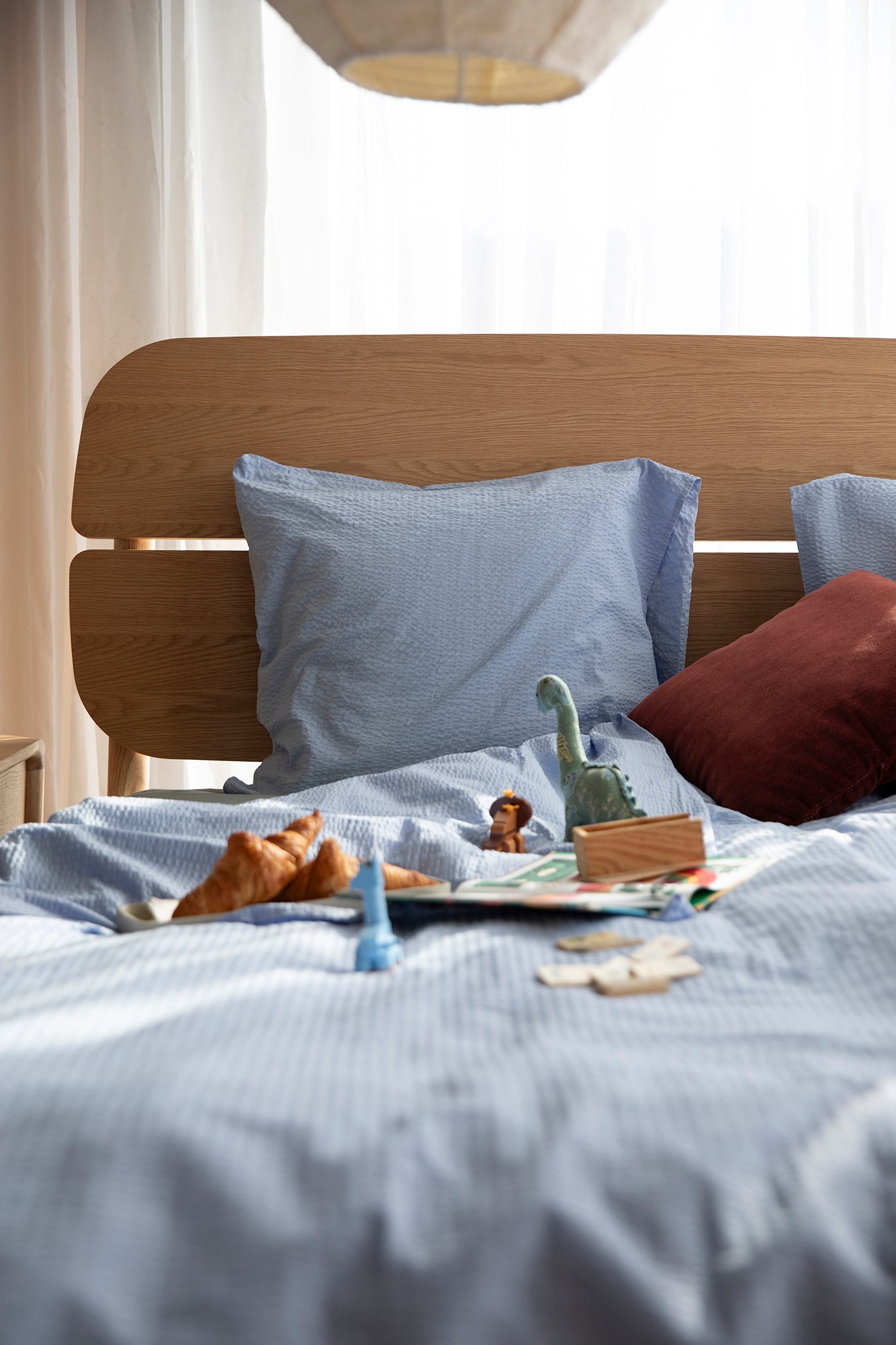 Storm Webbing Natural Bed