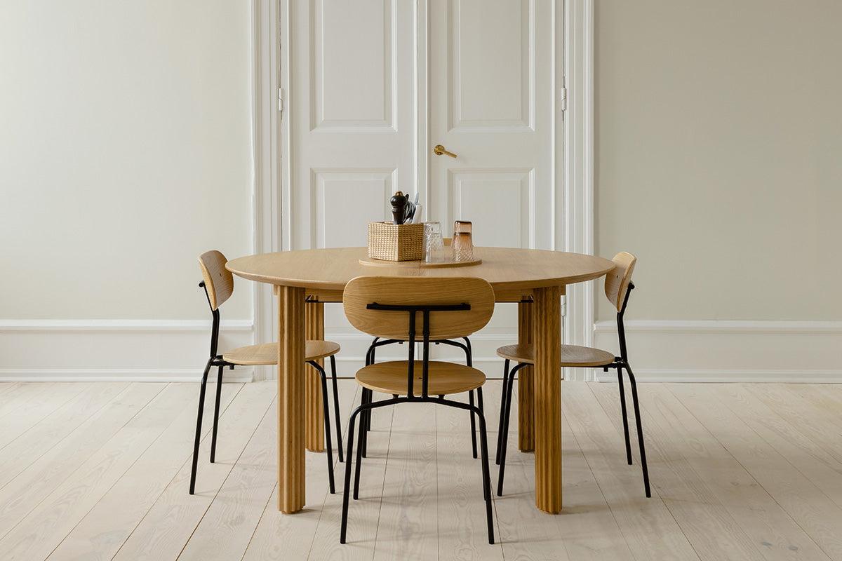 Comfort Circle Dining Table with Extension - WOO .Design