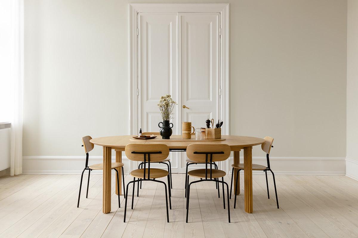 Comfort Circle Dining Table with Extension - WOO .Design