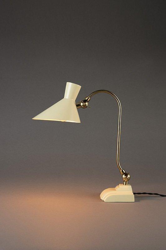Gaia Deas Lamp - WOO .Design