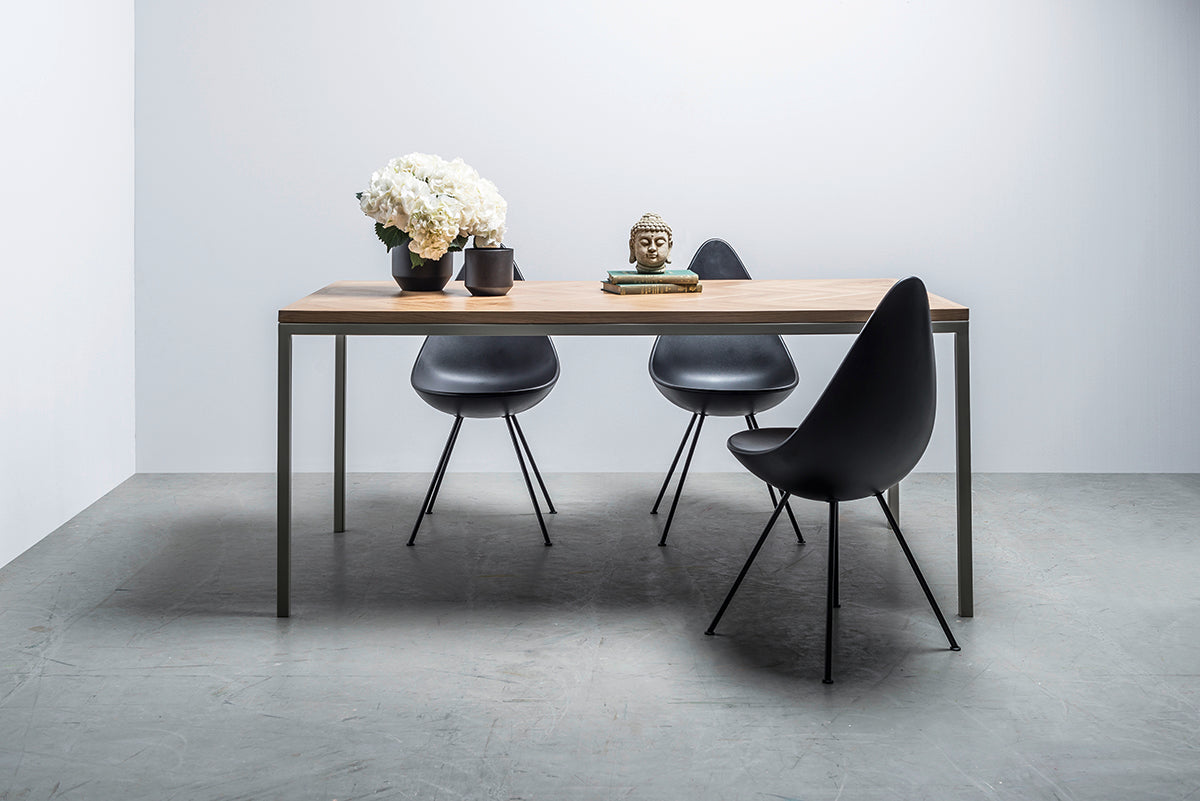 Charlotte Dining Table