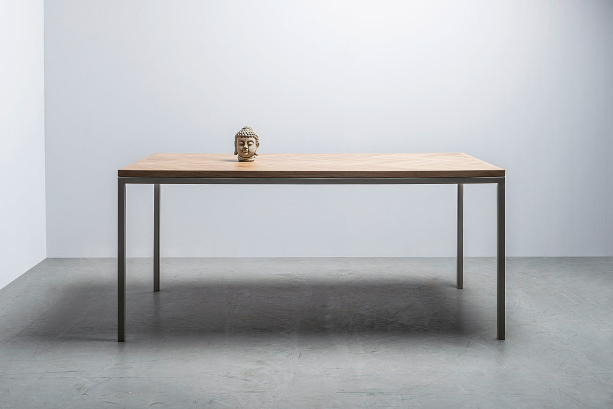 Charlotte Dining Table