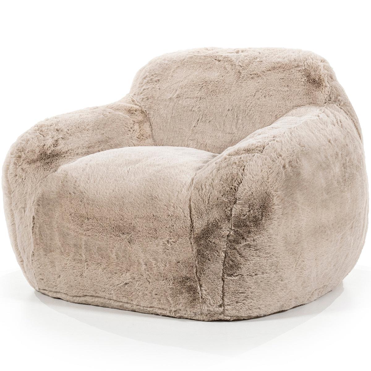 Hug Lounge Chair