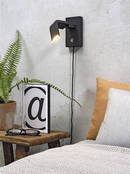 Zurich Wall Lamp