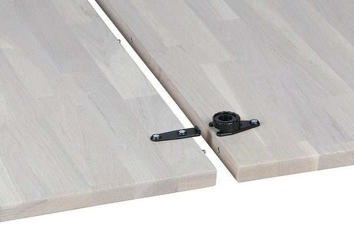 Lange Jan Oak Wood Extendable Dining Table - WOO .Design