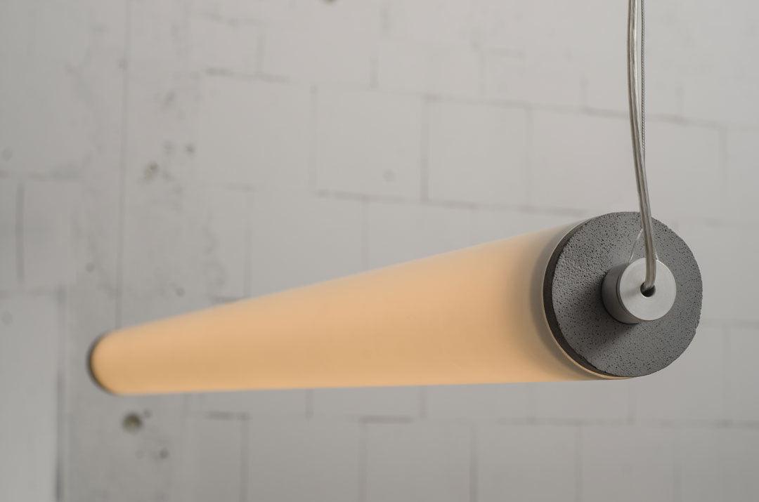 Longa Horizontal Concrete Pendant Lamp - WOO .Design