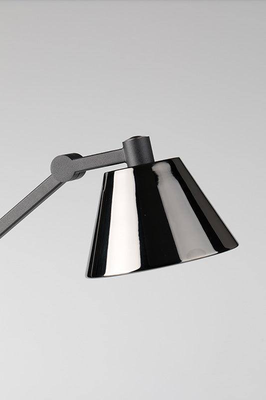 Lub Desk Lamp - WOO .Design