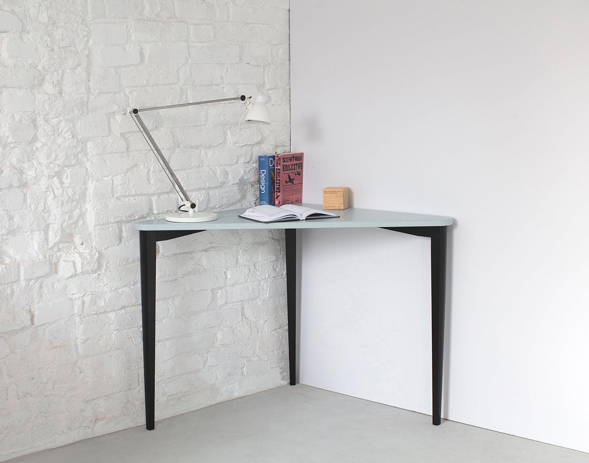 Naja Corner Desk - WOO .Design
