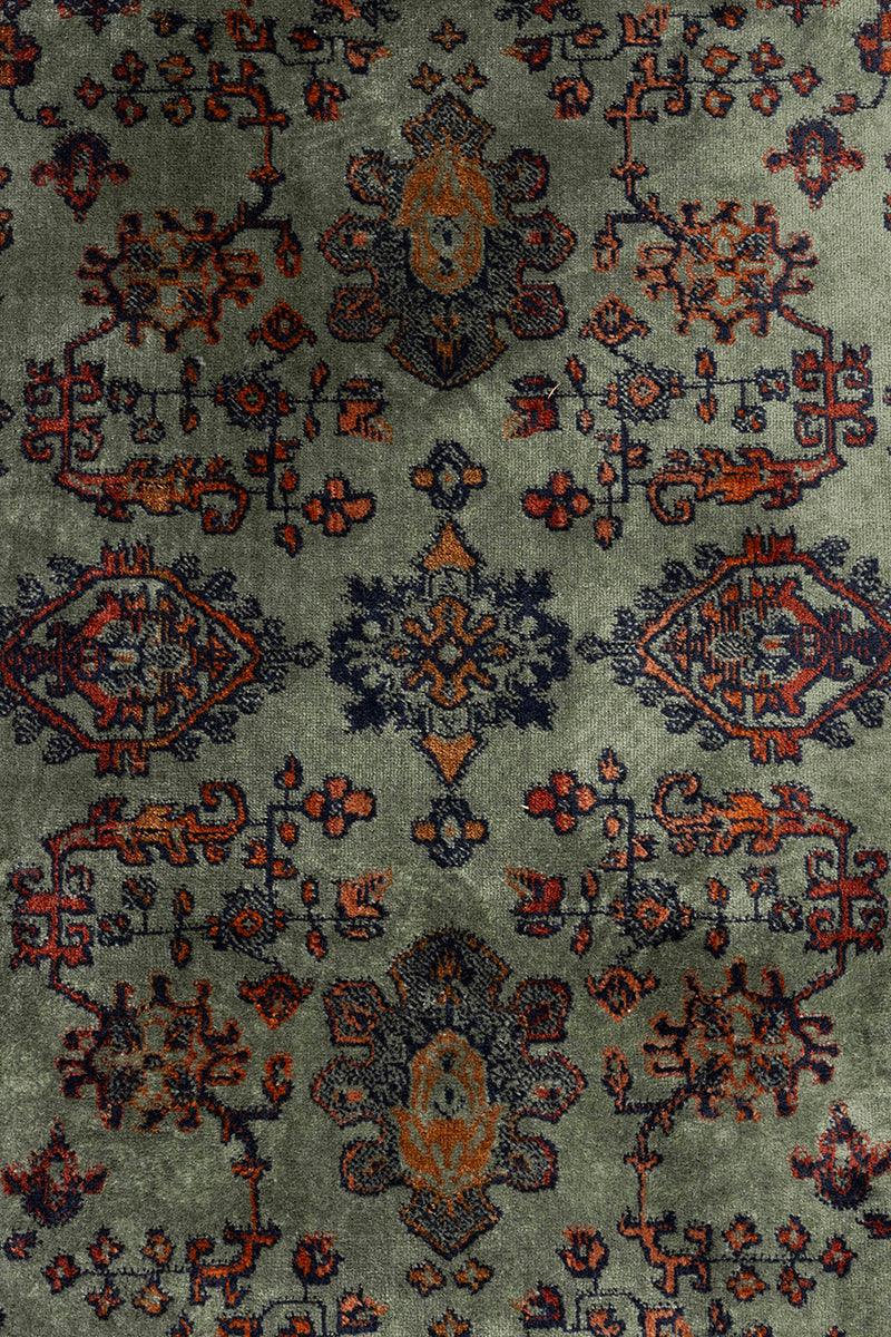 Raz Carpet - WOO .Design